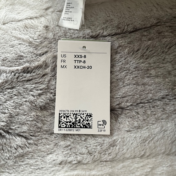 Dog Coat (NWT) - Picture 7 of 10